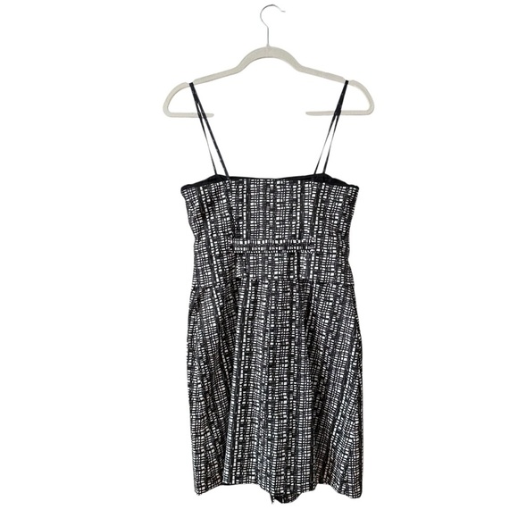Maria Vazquez Strapless Button Up Mini Dress Tie Waist Size SM Black White Chic - Picture 7 of 8